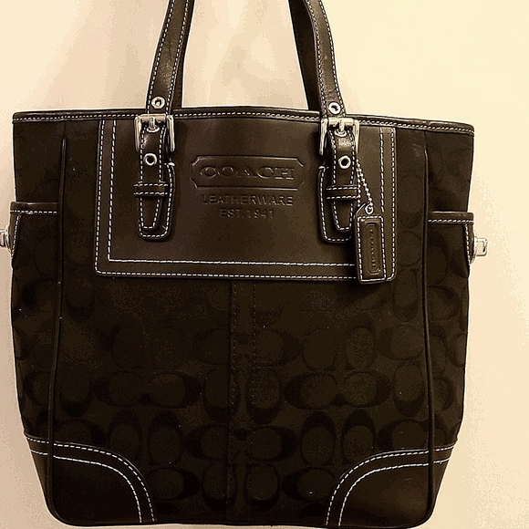 Coach Handbags - Coach signature bag with leather trim